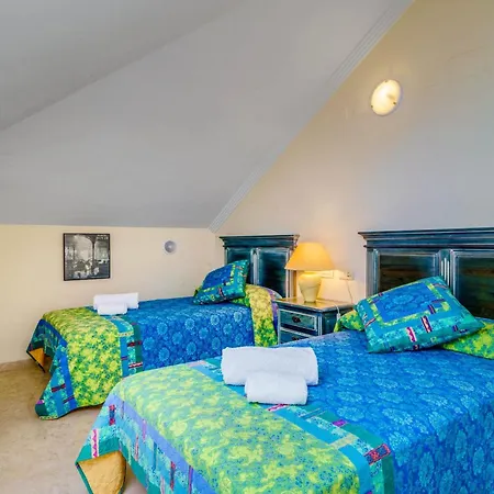 아파트 Siroko Penthouse At The